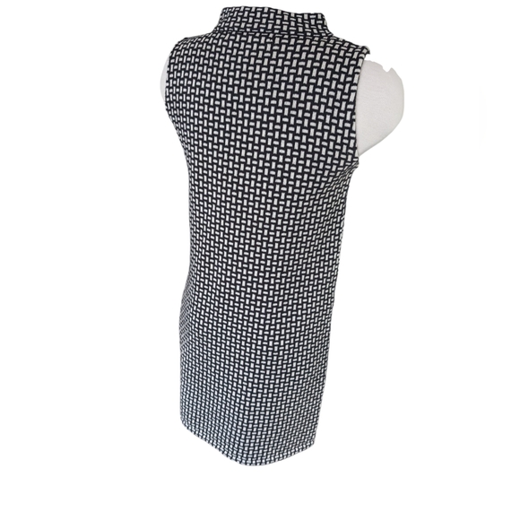 Zara Knit structured black and white geometric sweater dress size medium - Picture 3 of 7